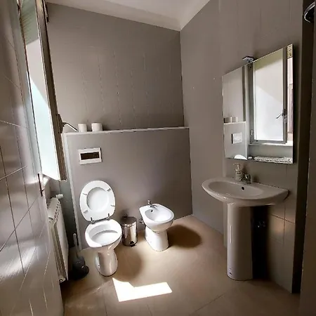 Genova Rooms Serra C-2